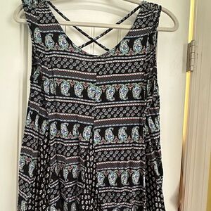 Hazel Multicolor Paisley tank top